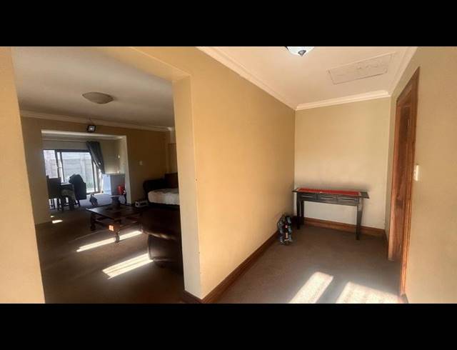 3 BEDROOM HOUSE FOR SALE IN MEYERVILLE